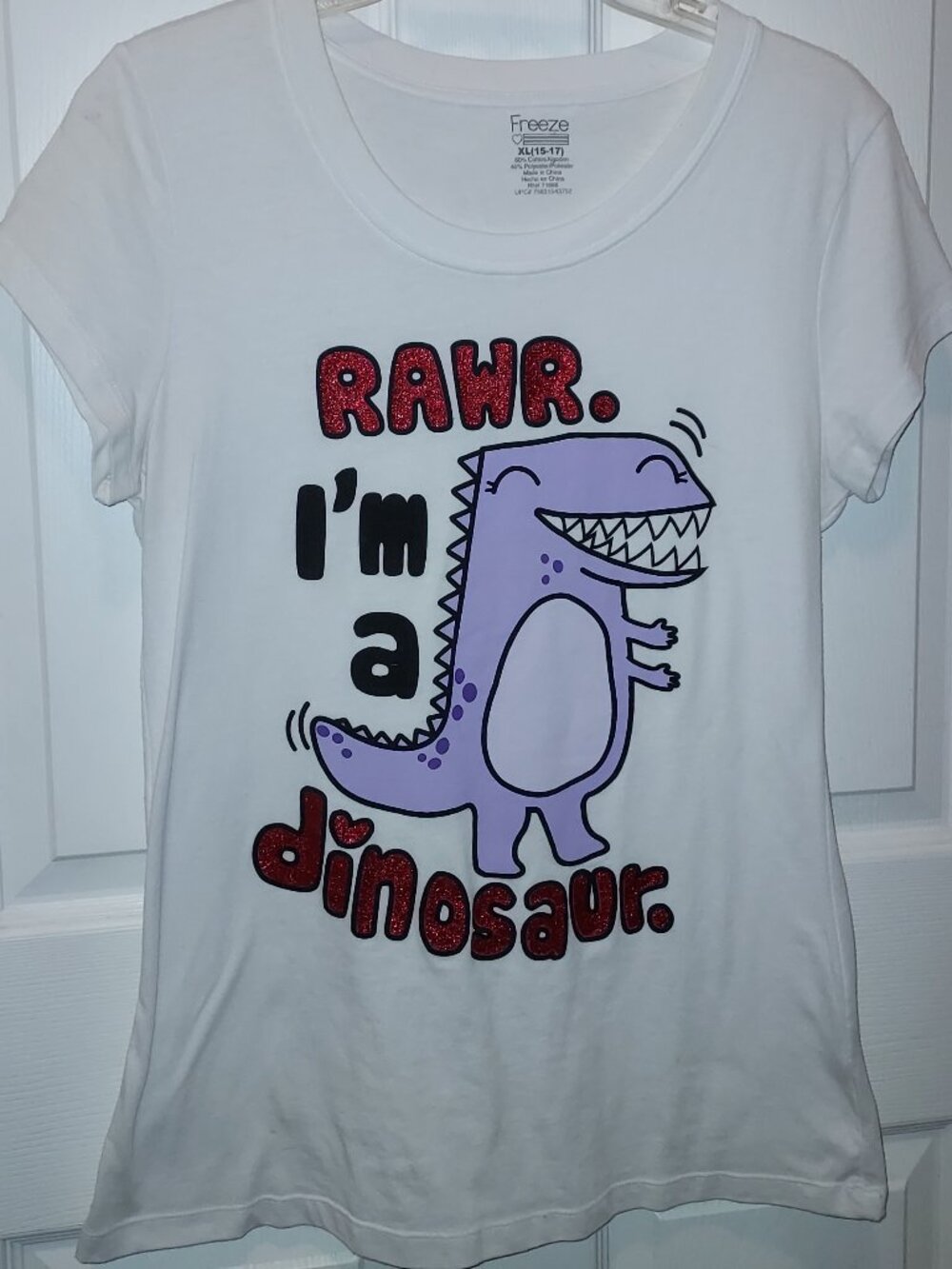 RAWR I'M A DINOSAUR Sparkle Letters Freeze Shirt White Junior XL (15/17)